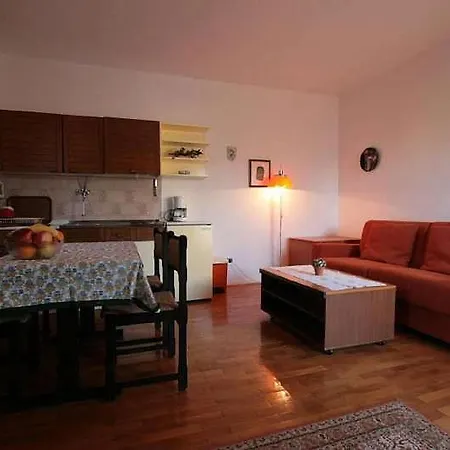 Apartment House